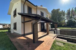 Villa bifamiliare Civita Castellana