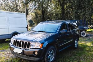 JEEP GRAND CHEROKEE 5.7 V8
