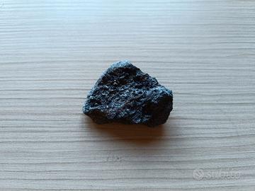 Basalto Minerale Grezzo