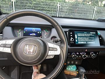 Honda jazz  1500 benz/elettrico 