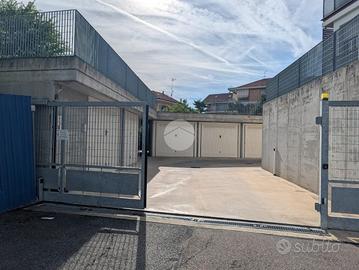 AUTORIMESSA A MONCALIERI
