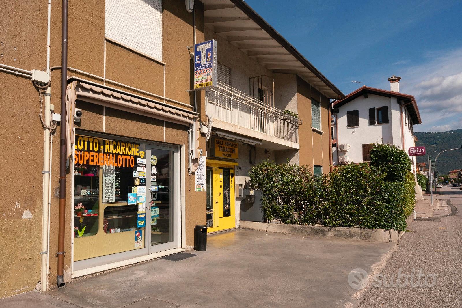 Tabaccheria storica con distributore H24 - Cassola - Vista 2