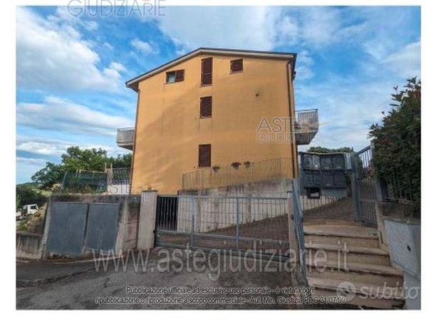 Box/Posto auto Osimo [A4320989]