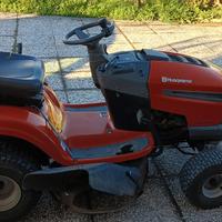 Trattorino Husqvarna appena tagliandato TS138