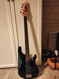 basso elettrico YamahaRBX 250 e ampli soundstation