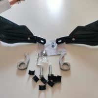 Paramani universali per moto