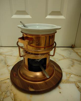 Cioccolatiera in rame Alexander con base in legno 