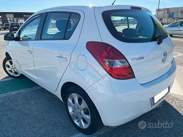 Hyundai i20 5P 1.3 CRDI TELEC/BLOUTHOT/USB/DVD/CD