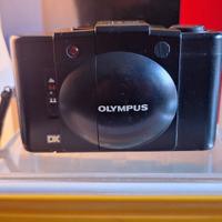 Macchina fotografica analogica Olympus AX-3