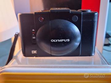 Macchina fotografica analogica Olympus AX-3