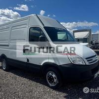 Iveco daily 35C15 furgone gemellato2006