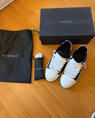Numeris ORIGINALI COME NUOVE