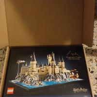 Lego Harry Potter Hogwarts Castle and grounds 