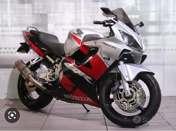 Cbr 600 F tenuta maniacalmente