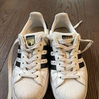 Adidas Superstar
