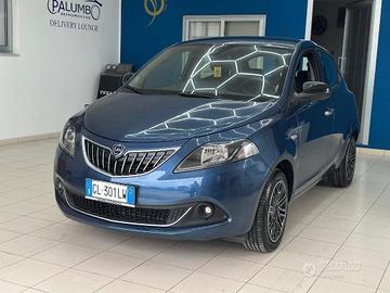 Lancia Ypsilon 1.0 FireFly 5 porte S&S Hybrid Gold