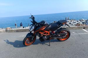 Duke 125 2021