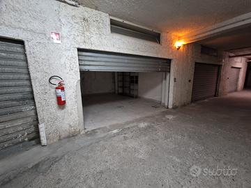 Garage in condominio