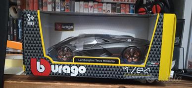 Burago 1/24