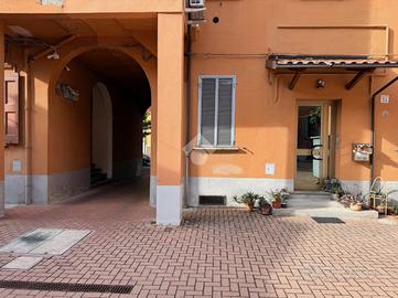 2 LOCALI A BOLOGNA
