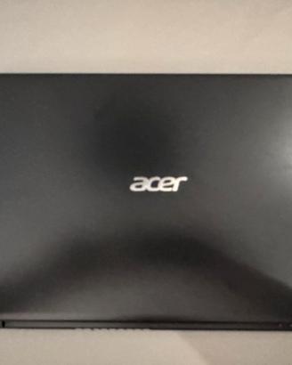 Acer Aspire 3 A315 Ryzen5 8GB RAM SSD518 GB FullHD