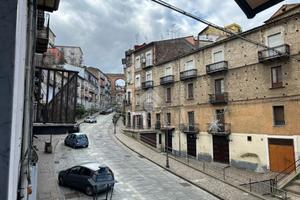 2 LOCALI A CORIGLIANO-ROSSANO