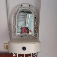 Specchio con cassetto pensile 