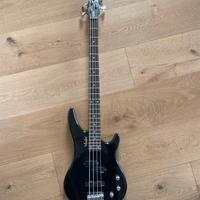 Basso elettrico nero Vester PJ con custodia