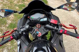 Kawasaki ninja 300 abs
