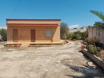 2 abitazioni lotto unico o frazionabile