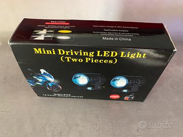 Coppia di faretti ausiliari a LED