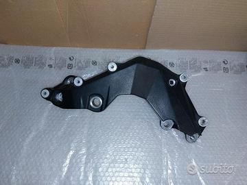 telaietto supporto destro motore brutale 800 675