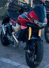 Moto Guzzi V100 Mandello