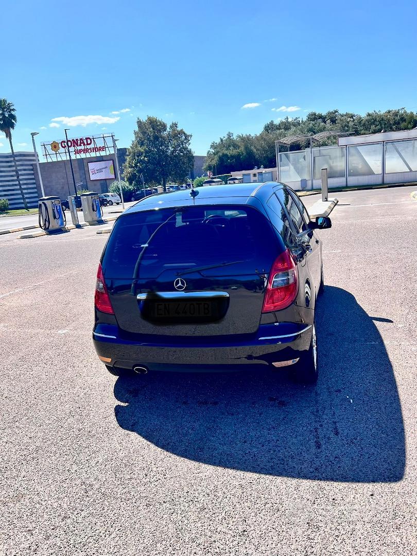 Mercedes-Benz A160 2009 photo 4