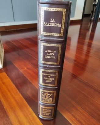 "La Sardegna"Editalia volume di pregio con cofanet