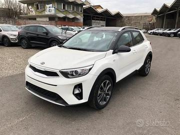 Kia stonic in ricambi