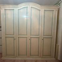 Armadio in legno