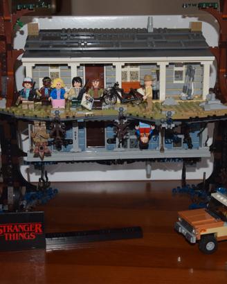 LEGO 75810  Stranger Things Il Sottosopra