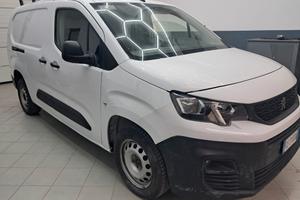 Peugeot Partner bluehdi