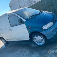 Ricambi usati Nissan vanette