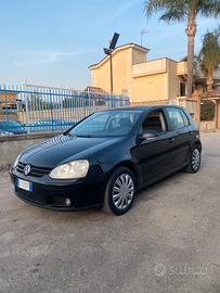 Golf 5 1.9 105 cavalli 230’mila km