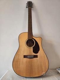 Chitarra acustica Fender elettrificata