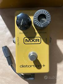 MXR Distortion + vintage Black Logo