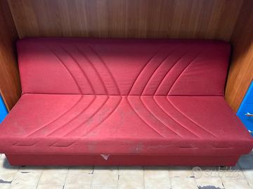 Divano a letto con cassettone