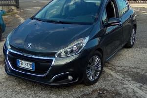 Peugeot 208 BlueHDi 100 5 porte GT Line