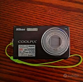 Nikon COOLPIX S550