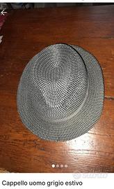 cappello uomo grigio estivo
