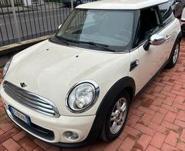 Mini Cooper 1.6 oneD