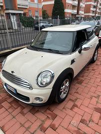 Mini Cooper 1.6 oneD