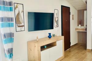 Villetta nella baia di San Cataldo